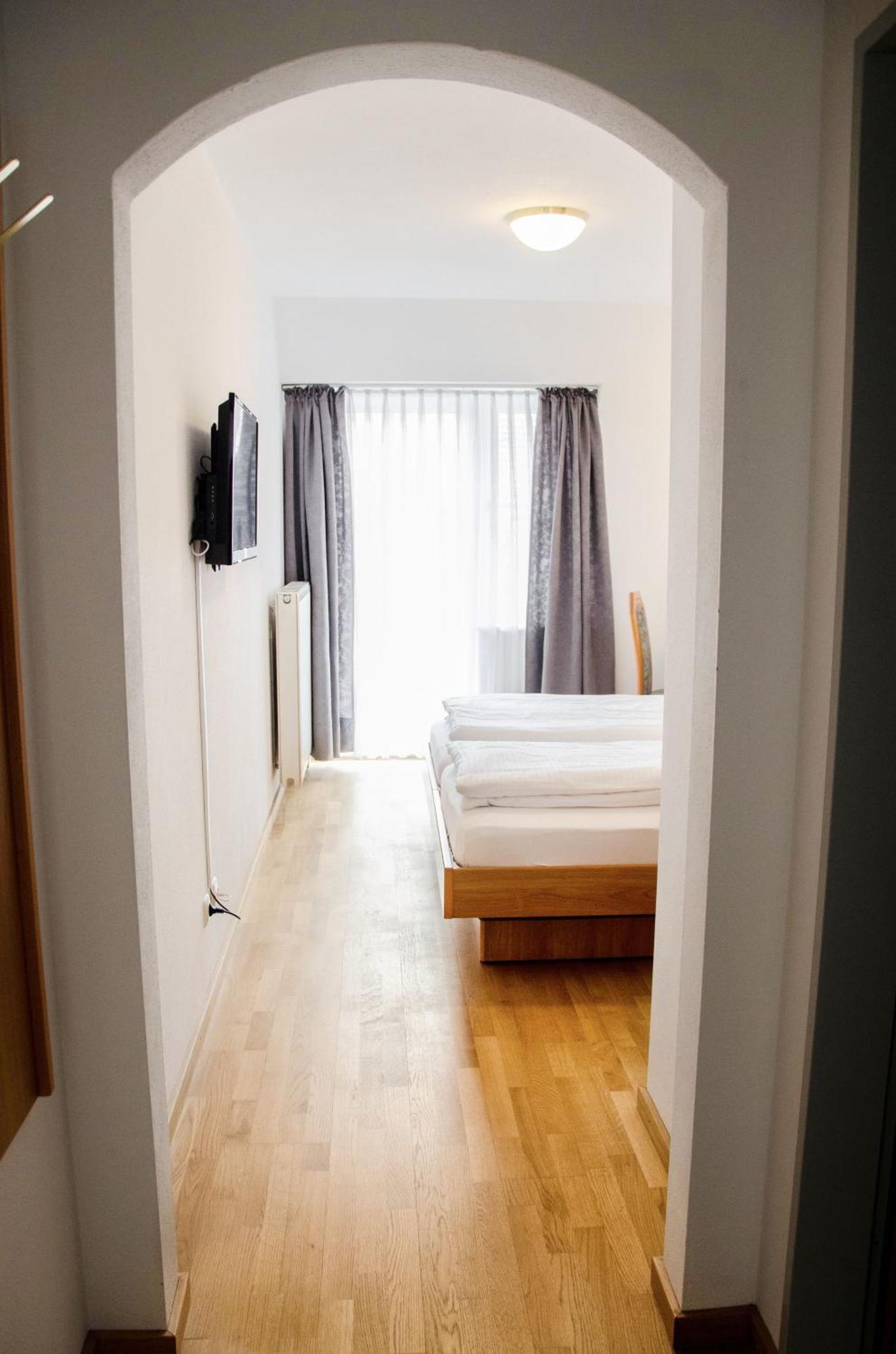 Hotel Blaue Traube Schongau Bagian luar foto