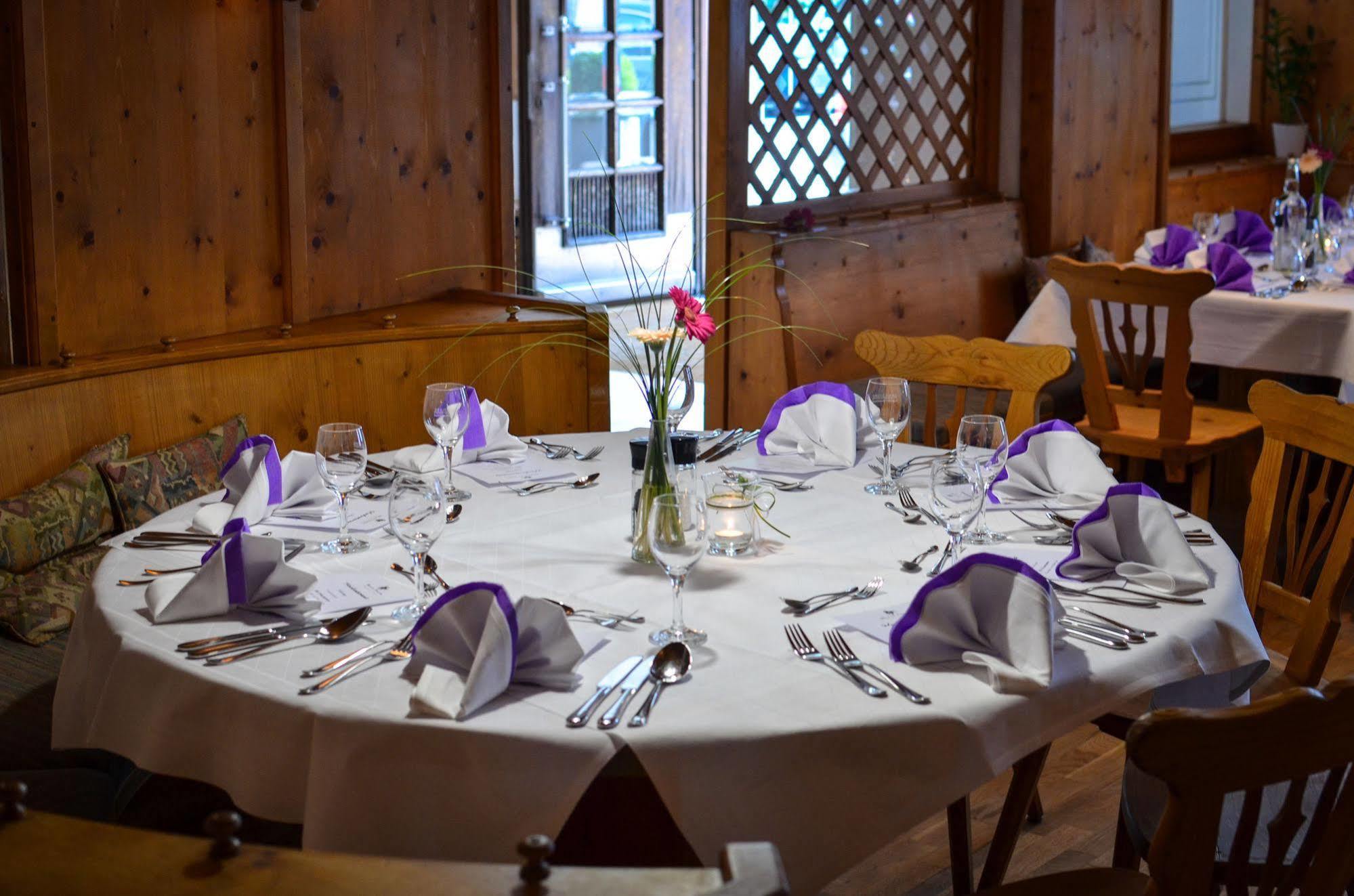 Hotel Blaue Traube Schongau Bagian luar foto